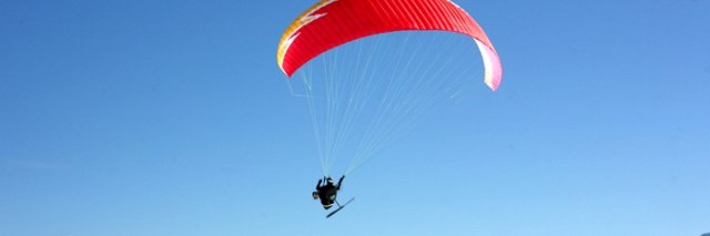 charly-scott-e-paramotor